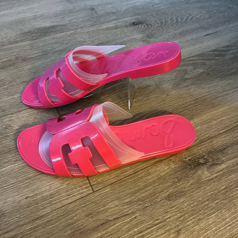 EUC Sam Edelman Pink Slide Sandals Vibrant Summer Essential - Picture 2 of 3